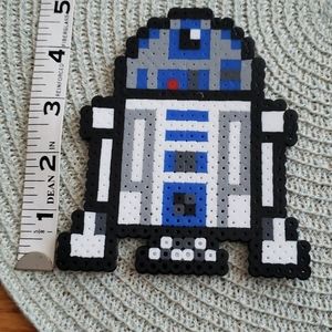 R2D2
